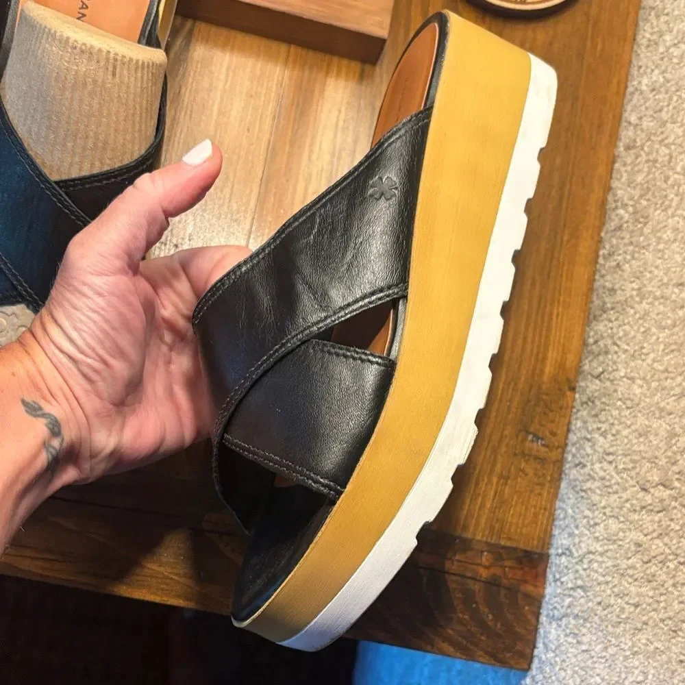 Lucky Brand 🍀 Black Leather and Cream Platform Sandals